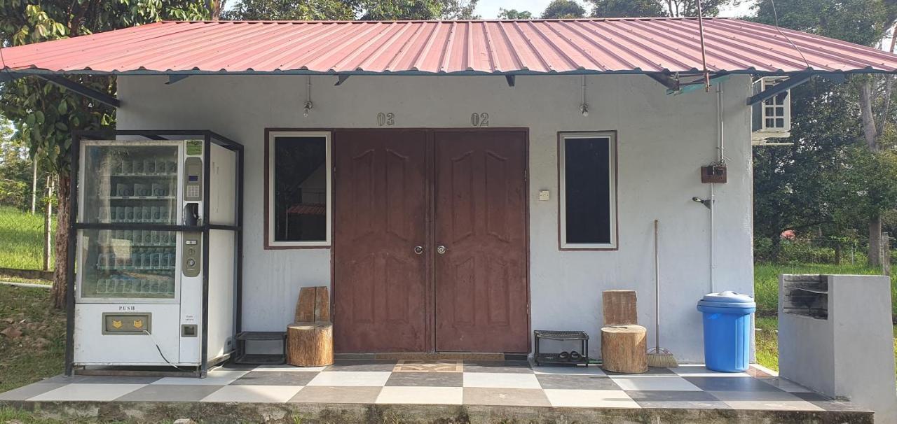 Chalet Kampong Semawar 쿠알라캉사르 외부 사진